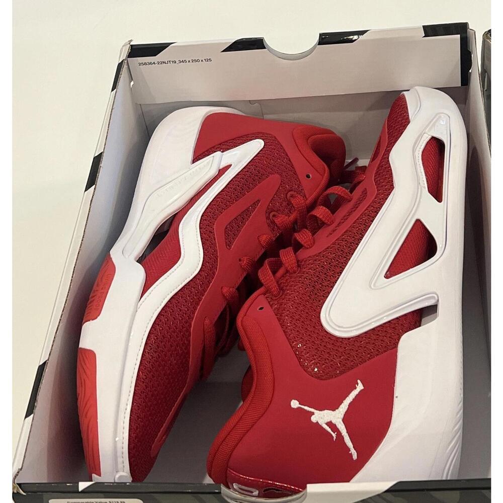$119 Nike Jordan Tatum 1 TB Mid University Red FB2863-600 Men's Shoe SIZE 11 - Picture 8 of 8